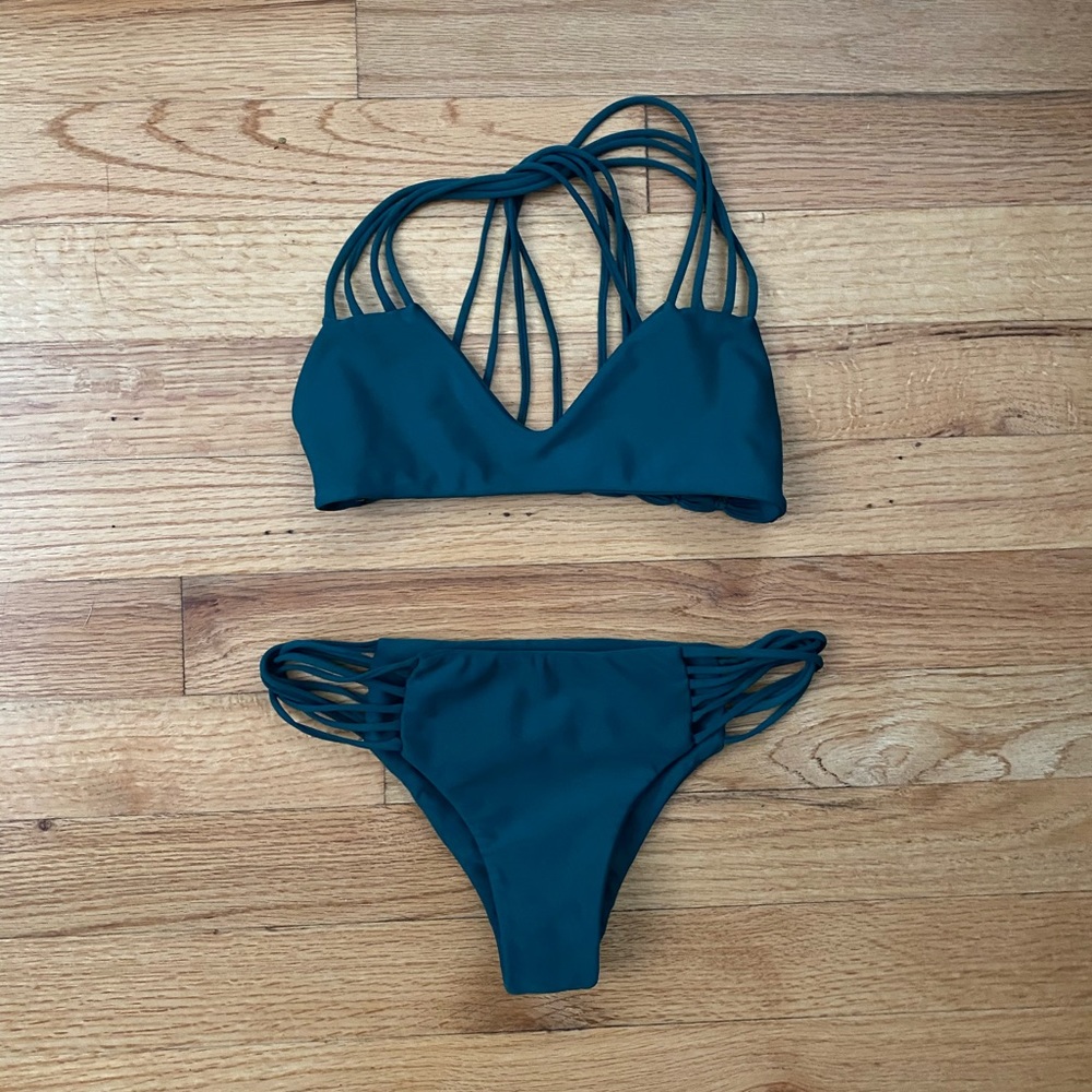 Mikoh bikini set